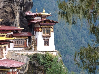 01_dlaczego_bhutan_taktsang_klasztor