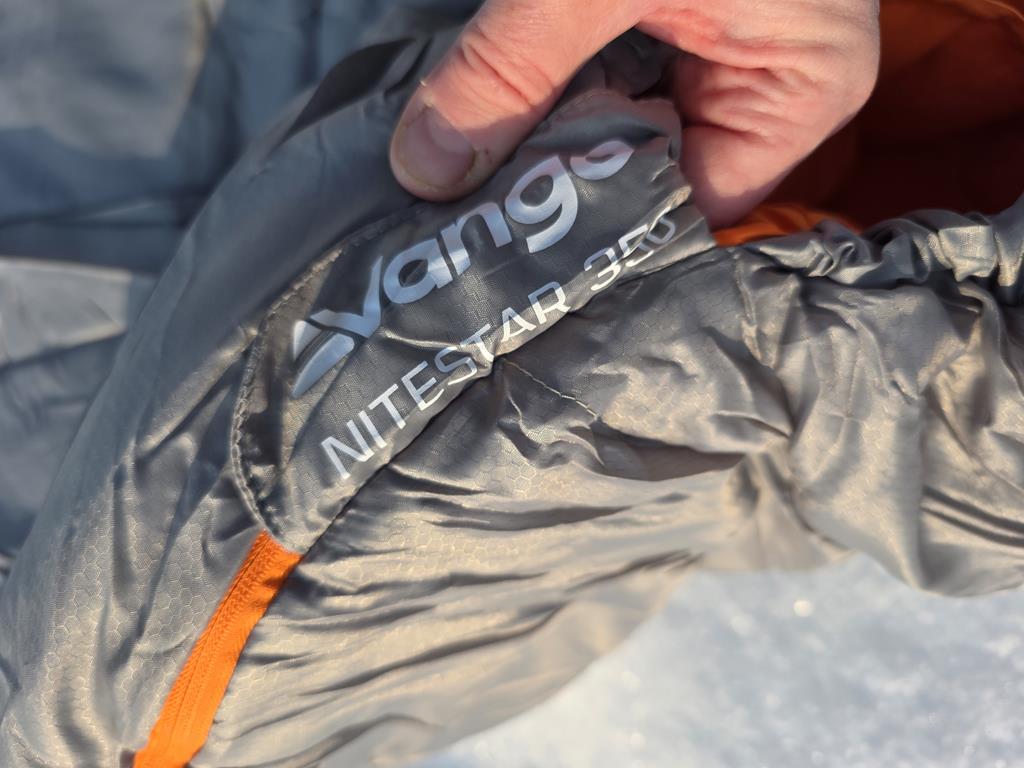 Vango Nitestar - patka przykrywająca suwak zamka