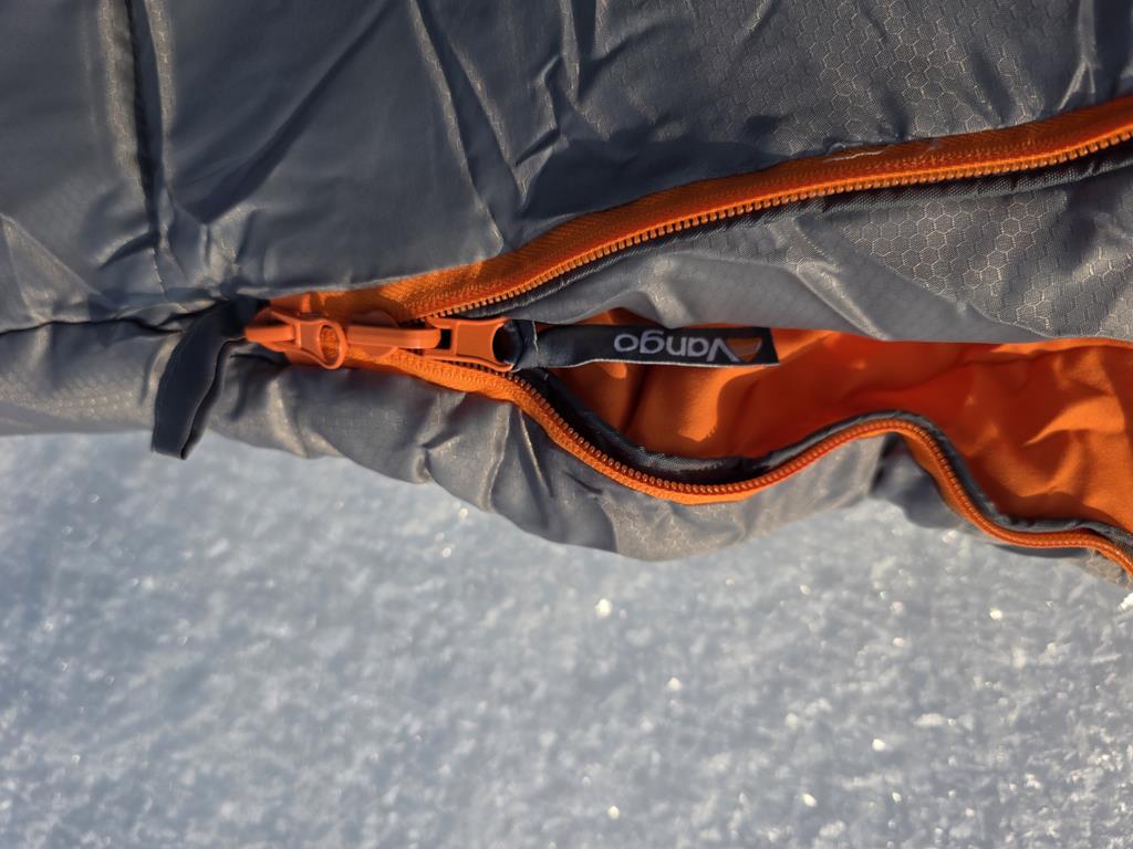 Vango Nitestar - zamek