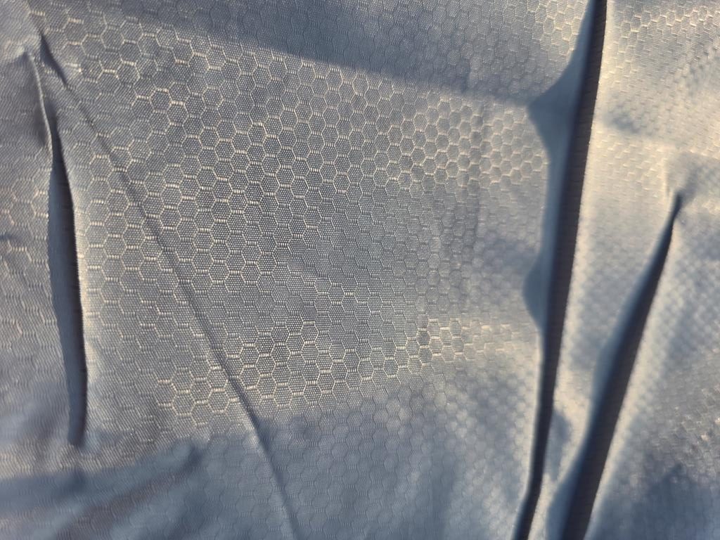 Vango Nitestar - materiał zewnętrzny - plaster miodu